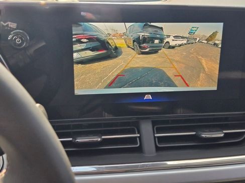 New 2026 Chevrolet Trax LT image 23