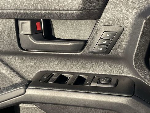 New 2025 Toyota 4Runner TRD Off-Road Premium image 17