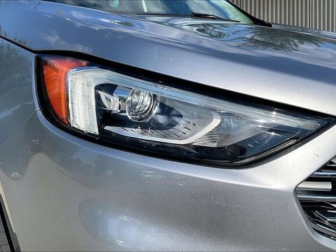 Used 2020 Ford Edge SEL FWD image 30