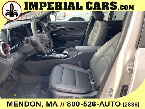 New 2026 Chevrolet Trax RS w/ Sunroof Package image 38