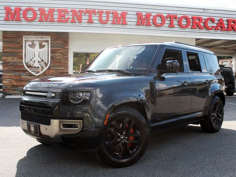 Used 2023 Land Rover Defender 110 X AWD/4WD image 7