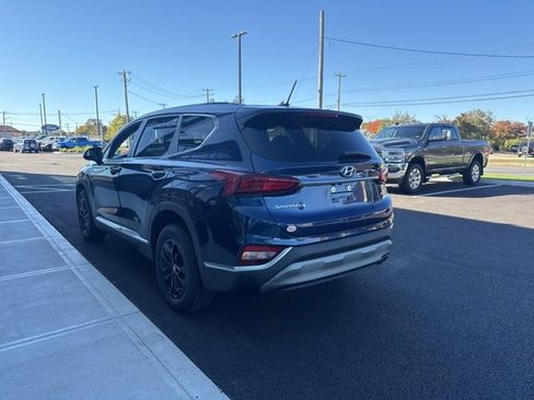 Used 2019 Hyundai Santa Fe SE w/ Cargo Package image 5