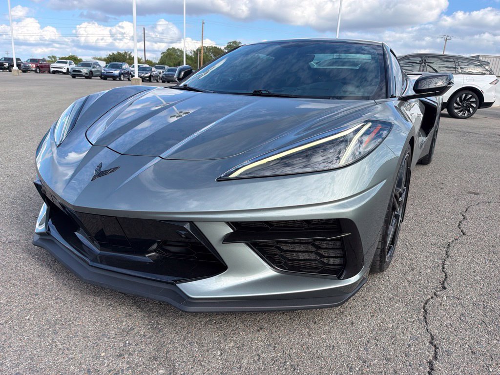 Used 2023 Chevrolet Corvette Stingray Preferred Conv w/ Z51 Performance Package RWD image 2