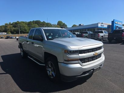 Used 2019 Chevrolet Silverado 1500 Custom w/ Custom Convenience Package