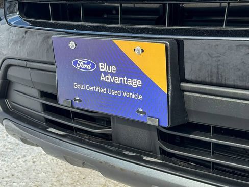 Certified 2024 Ford Explorer XLT w/ Equipment Group 202A image 9