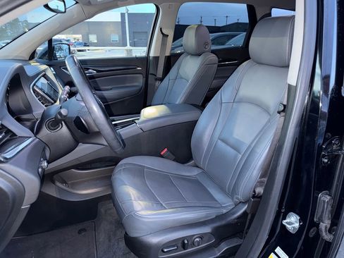 Used 2020 Buick Enclave Essence w/ Sound and Sites Package image 11