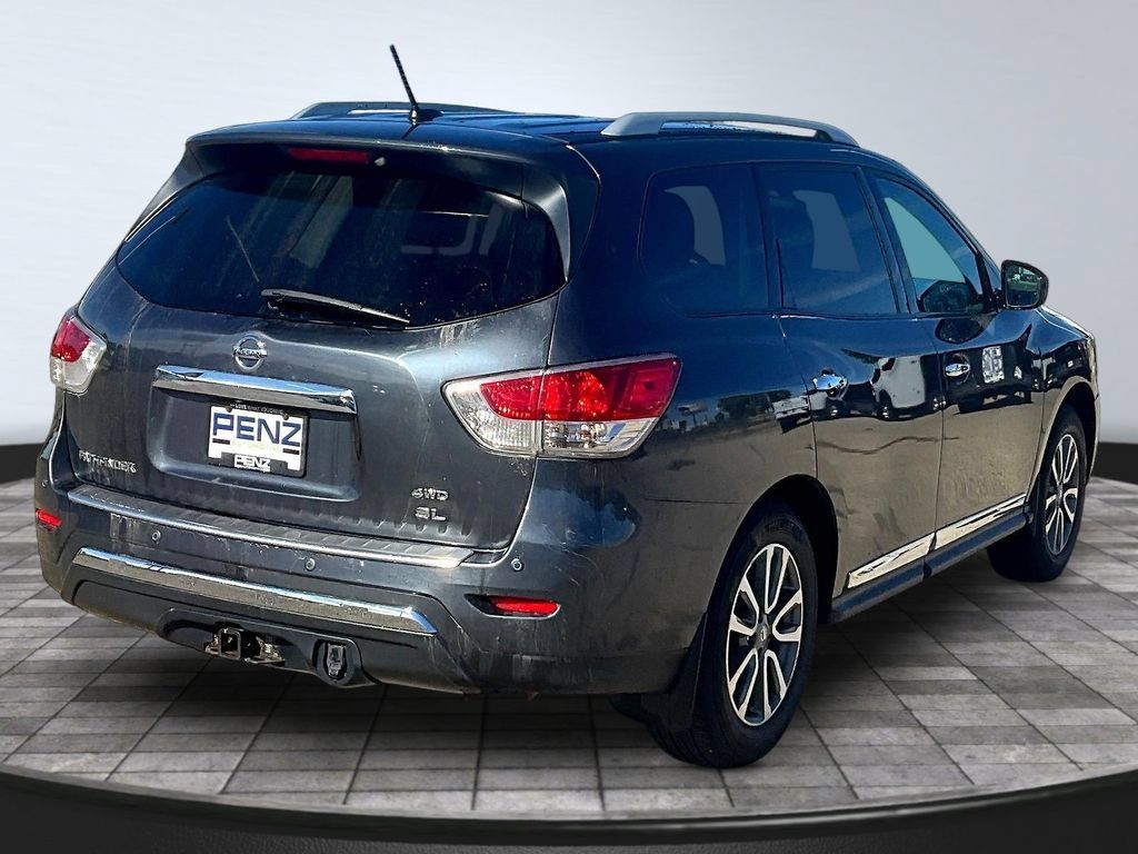 Used 2014 Nissan Pathfinder SL w/ SL Tech Package AWD/4WD image 7