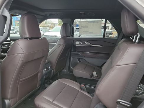 New 2026 Ford Explorer Platinum RWD image 10