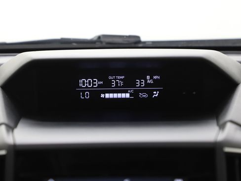 Used 2021 Subaru Crosstrek 2.0i Premium w/ Moonroof Package image 17