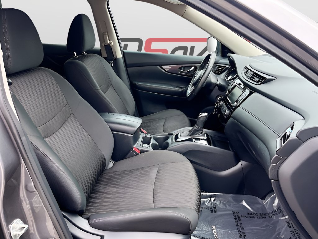 Used 2019 Nissan Rogue S w/ Special Edition Package AWD/4WD image 26