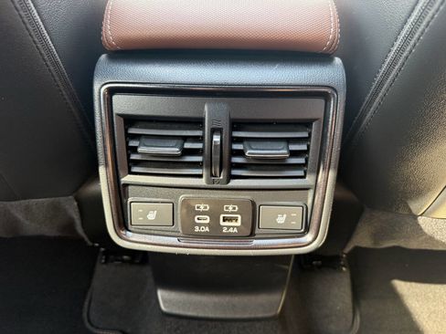 Used 2025 Subaru Forester Touring image 26