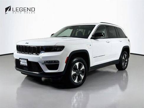 Used 2023 Jeep Grand Cherokee 4WD 4xe image 1