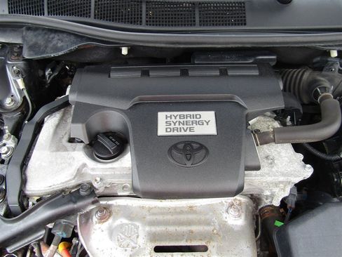 Used 2012 Toyota Camry XLE w/ Leather Pkg FWD image 35