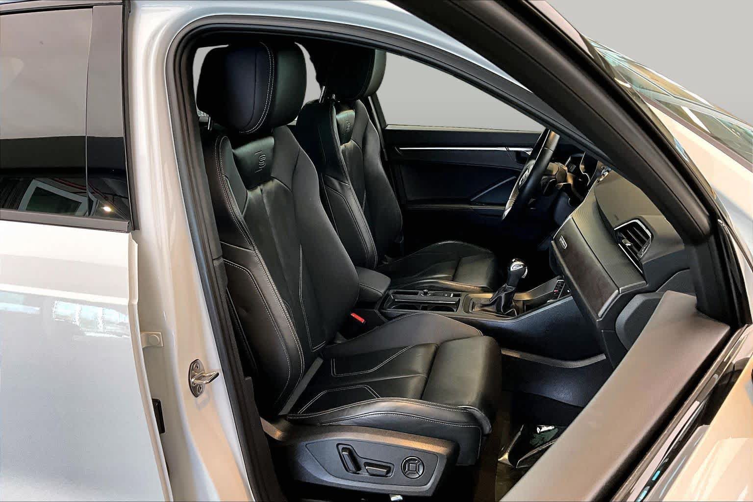 Certified 2023 Audi Q3 2.0T Premium AWD/4WD image 8