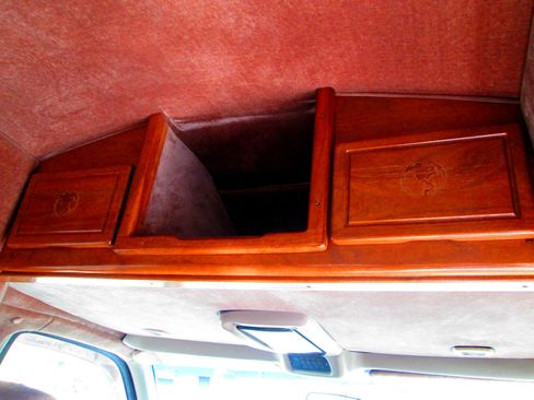 Used 1997 Chevrolet Express 1500 image 10