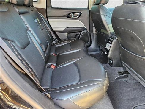 Used 2022 Jeep Compass Limited AWD/4WD image 19