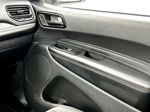 Used 2025 Dodge Durango GT RWD image 28