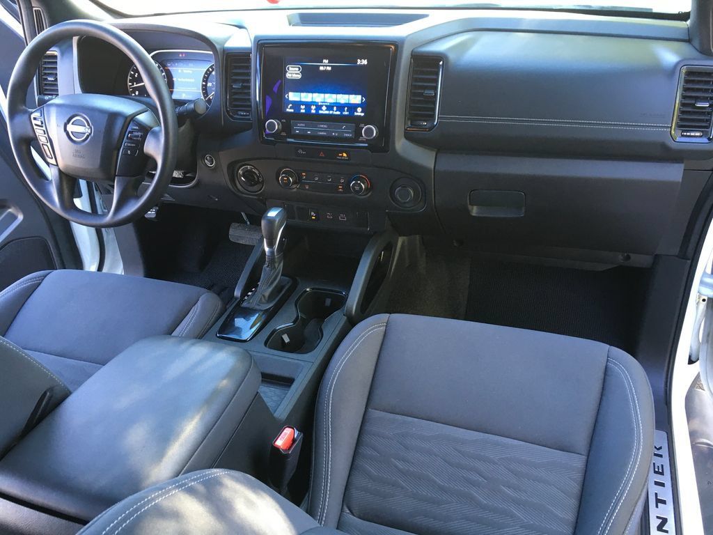 Used 2023 Nissan Frontier SV w/ Midnight Edition Package AWD/4WD image 34