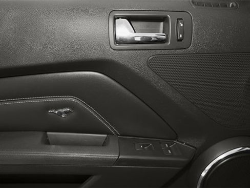 Used 2013 Ford Mustang GT Premium w/ Security Pkg image 20