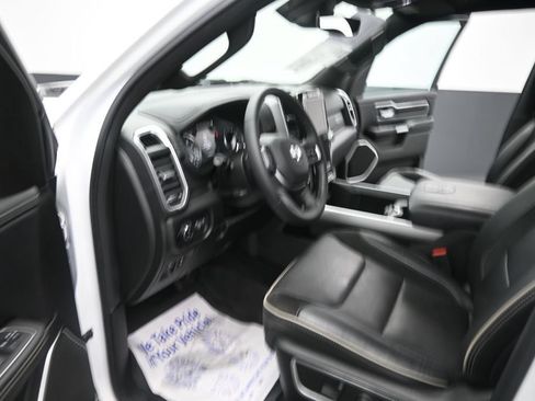Used 2023 RAM 1500 Laramie AWD/4WD image 17