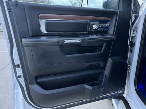 Used 2016 RAM 1500 Laramie w/ Convenience Group image 23