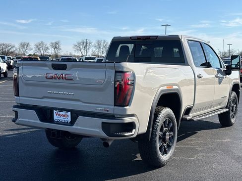 New 2026 GMC Sierra 2500 AT4 image 9