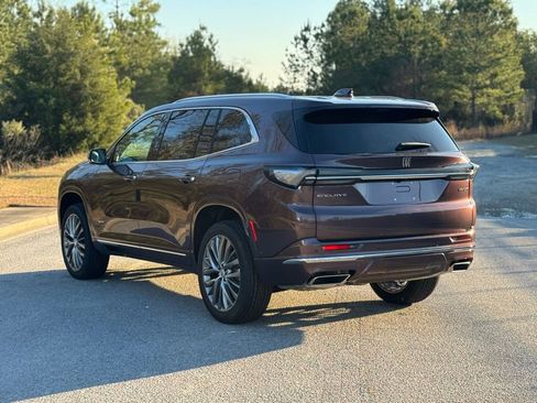 New 2026 Buick Enclave Avenir w/ Super Cruise Package image 11