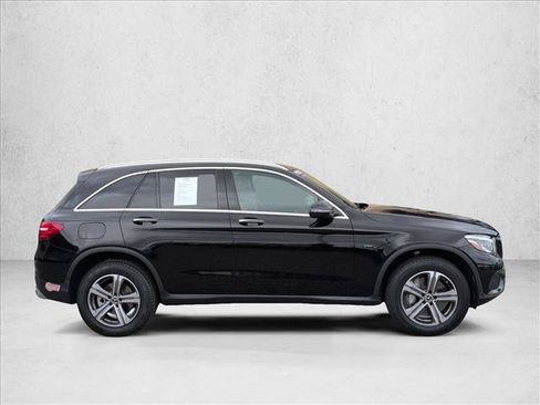 Used 2019 Mercedes-Benz GLC 350e 4MATIC image 4