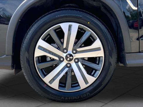 Used 2024 Mitsubishi Outlander Sport SE AWD/4WD image 11