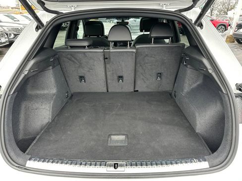 Used 2023 Audi Q3 2.0T Premium image 24