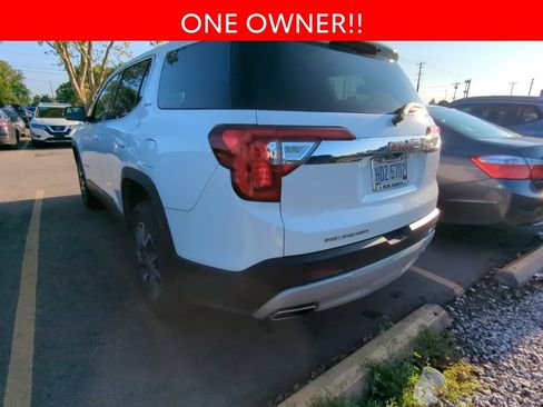 Used 2023 GMC Acadia SLE FWD image 3