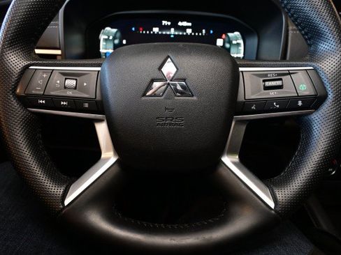 Used 2024 Mitsubishi Outlander SE Black Edition AWD/4WD image 35