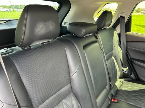 Used 2023 Nissan Rogue Platinum w/ Platinum Premium Package AWD/4WD image 43