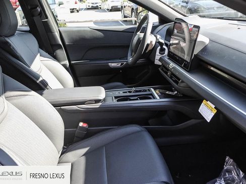 New 2026 Lexus ES 350e FWD image 12