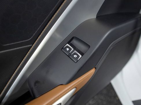 Used 2015 Chevrolet Corvette Stingray Convertible w/ 2LT Preferred Equipment Group RWD image 30