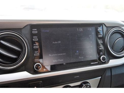 Used 2020 Toyota Tacoma SR5 image 22