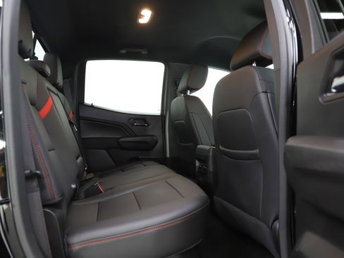 Used 2024 Chevrolet Colorado Z71 w/ Z71 Convenience Package 2 image 12