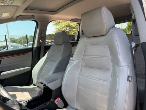 Used 2019 Honda CR-V EX-L image 11