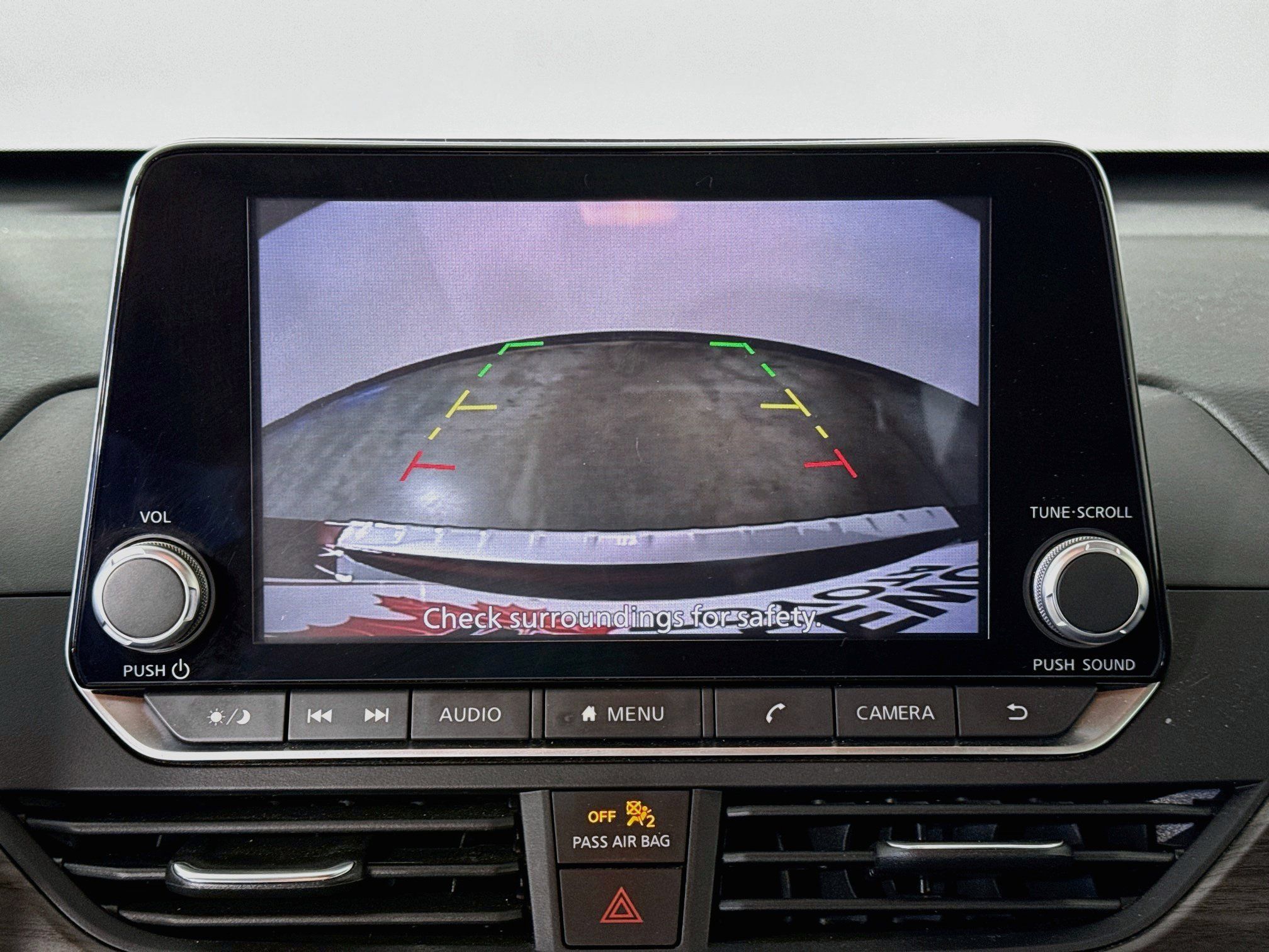 Used 2023 Nissan Altima 2.5 SV AWD/4WD image 13