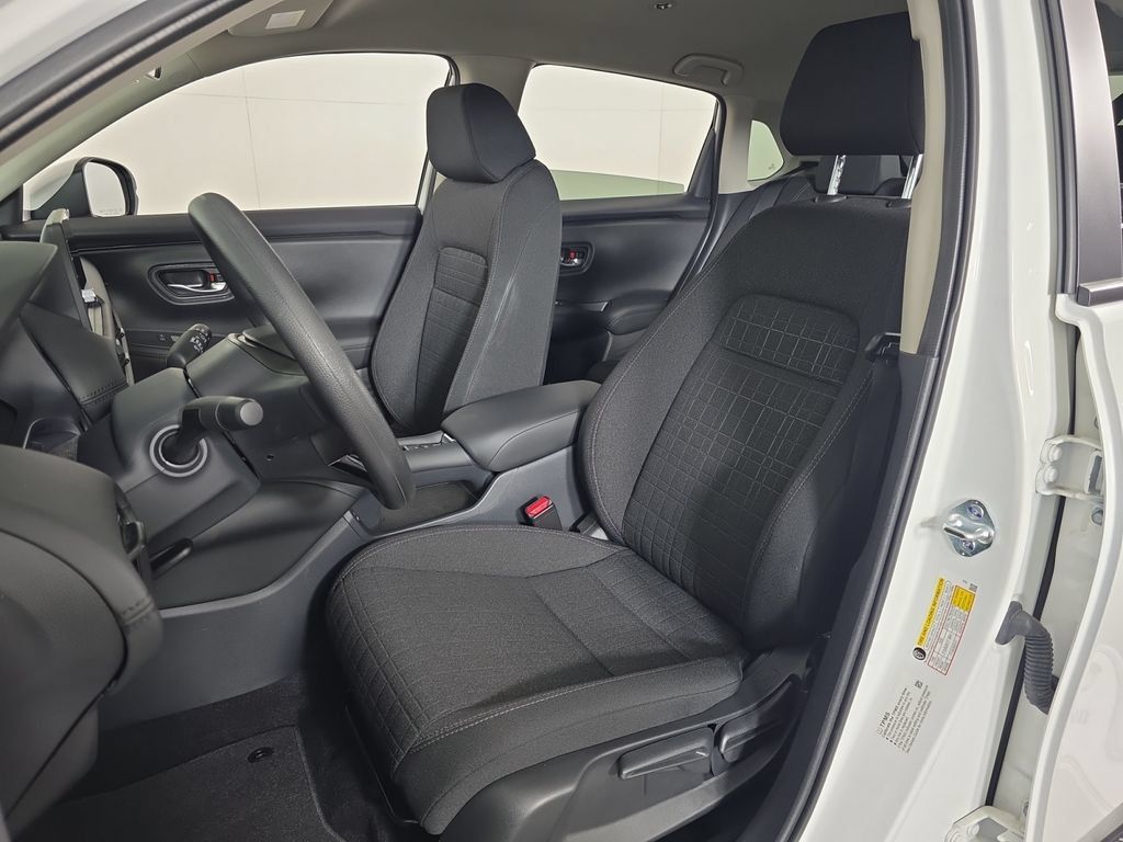 Certified 2026 Honda HR-V LX image 23