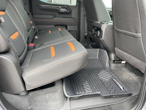 Used 2025 GMC Sierra 1500 AT4 w/ AT4 Premium Package image 37