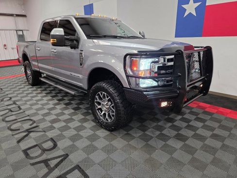 Used 2020 Ford F250 Lariat w/ Lariat Value Package image 24