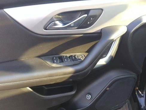 Used 2021 Chevrolet Blazer LT image 8