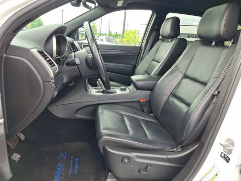 Used 2021 Jeep Grand Cherokee Limited w/ Premium Lighting Group AWD/4WD image 14