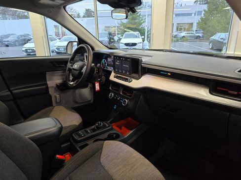 Used 2023 Ford Maverick XLT image 42