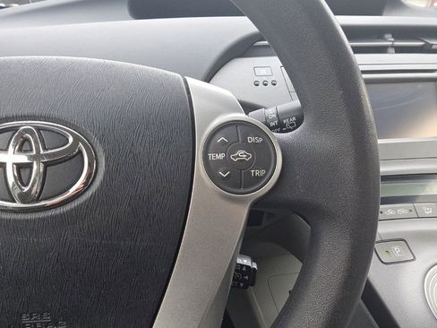 Used 2013 Toyota Prius Two image 17