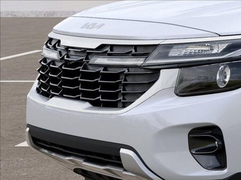 New 2026 Kia Seltos EX image 12