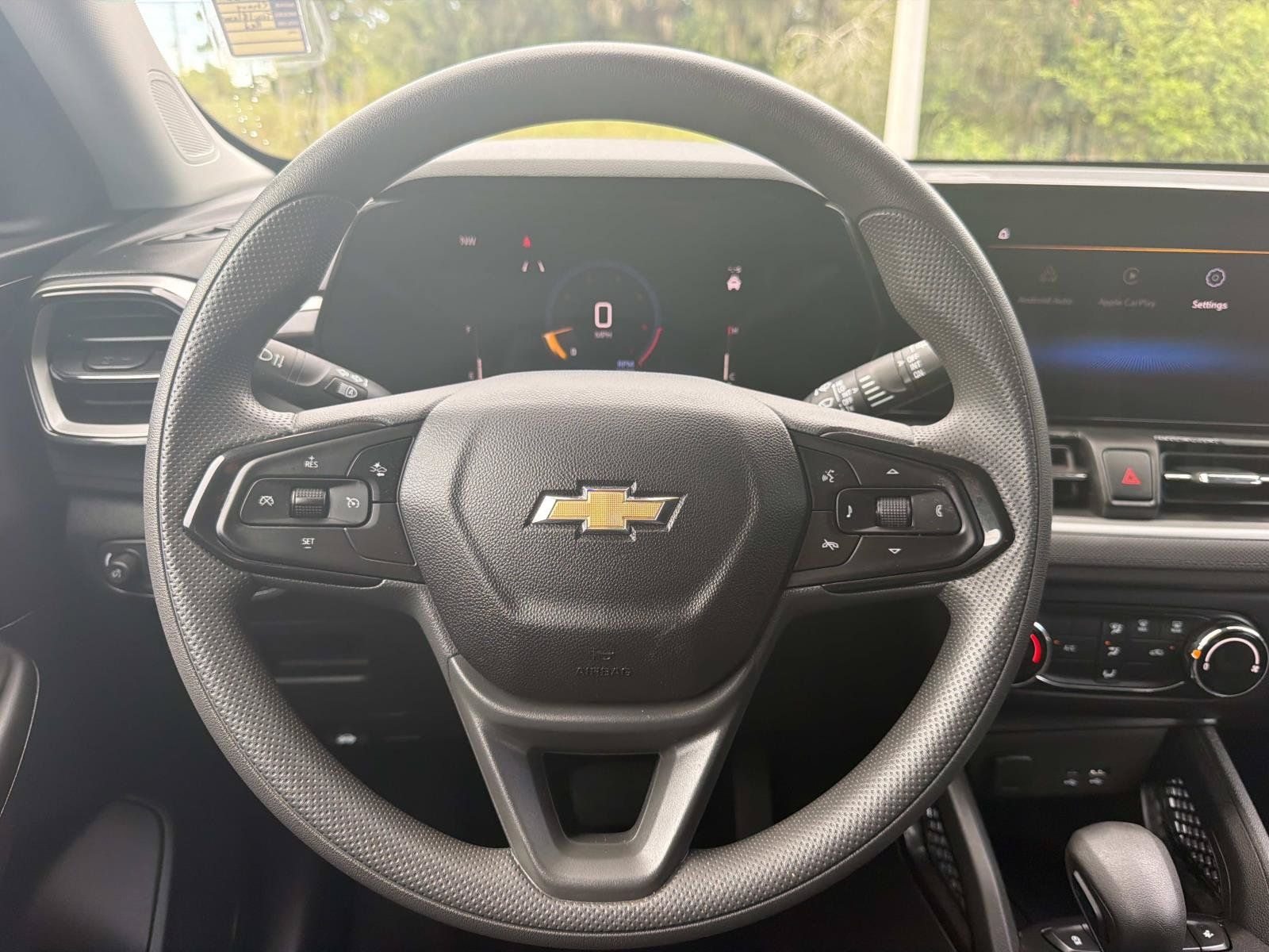 Used 2026 Chevrolet TrailBlazer LS w/ LS Convenience Package FWD image 14
