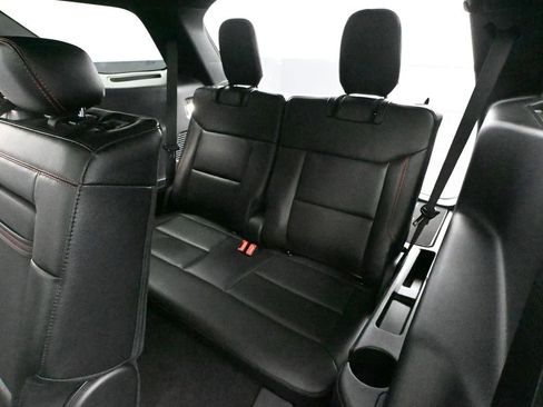 Used 2022 Ford Explorer ST-Line w/ Class IV Trailer Tow Package image 43