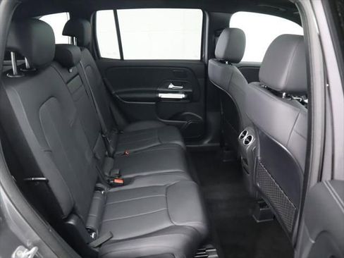 New 2026 Mercedes-Benz GLB 250 image 23